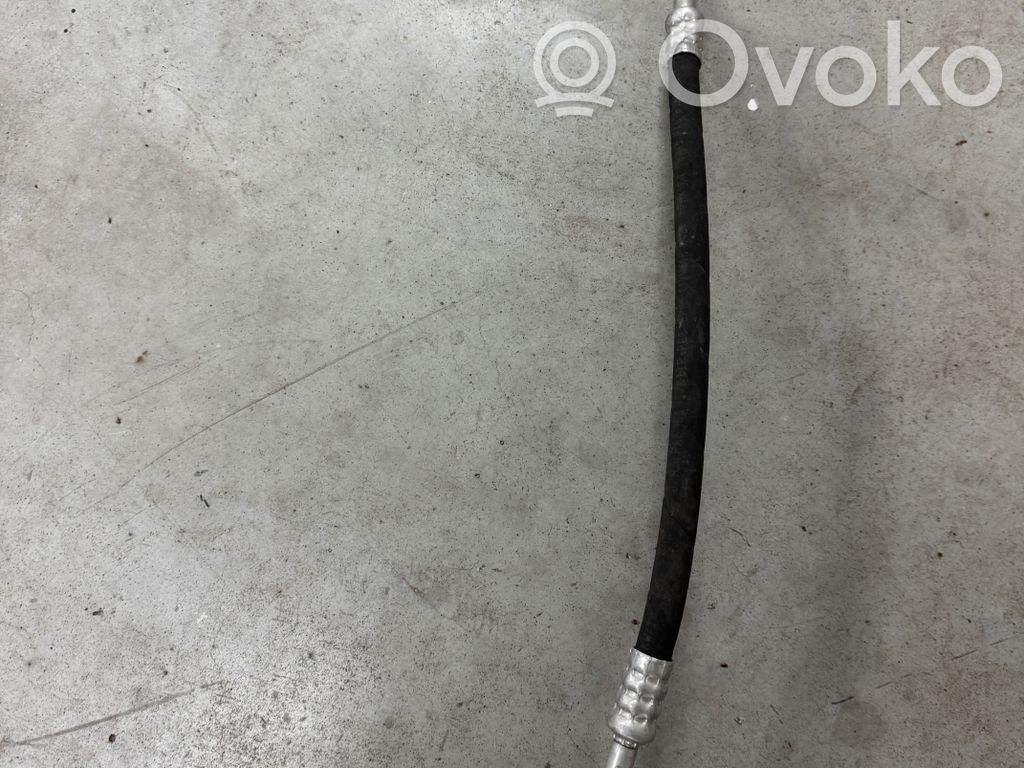 Volkswagen Tiguan Wąż / Przewód klimatyzacji A/C 