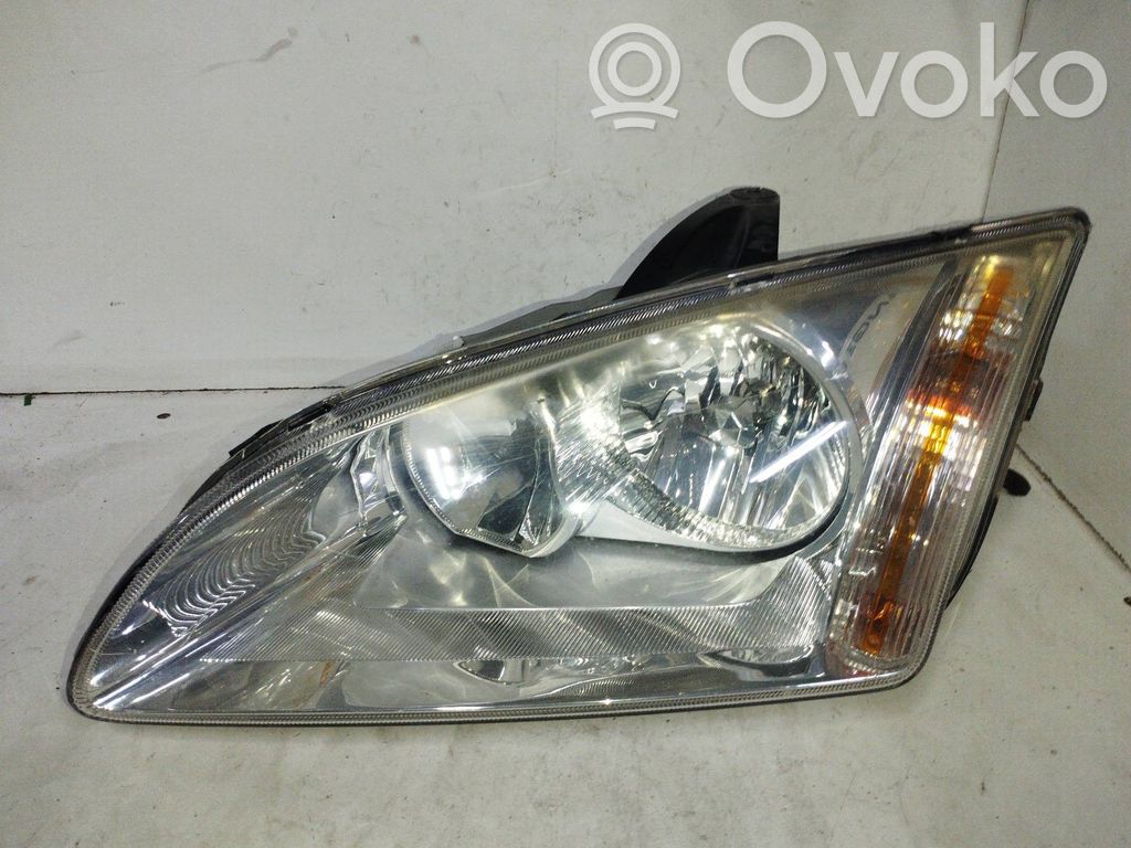 Ford Focus Scheinwerfer 