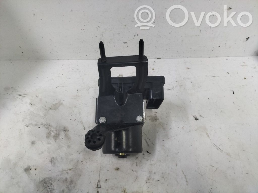 ABS Pump   6765454