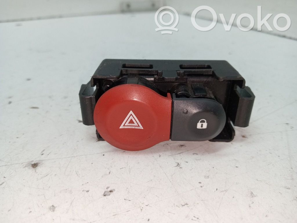 Hazard light switch   8200214896,88300000