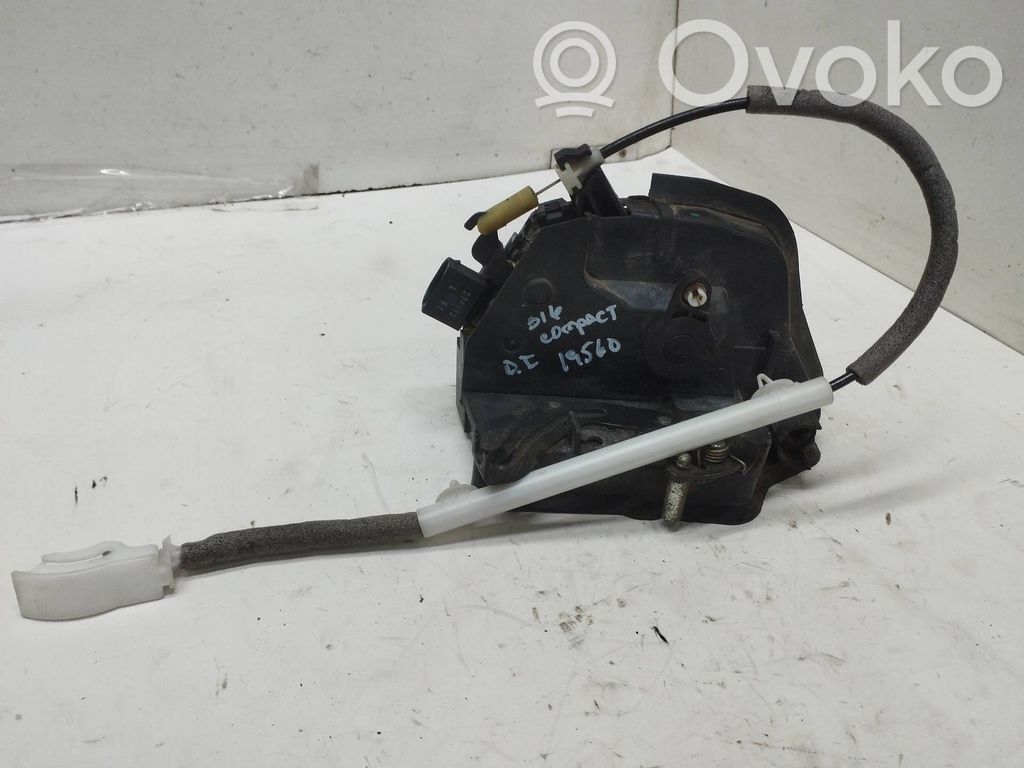 BMW 3 E46 Front door lock 
