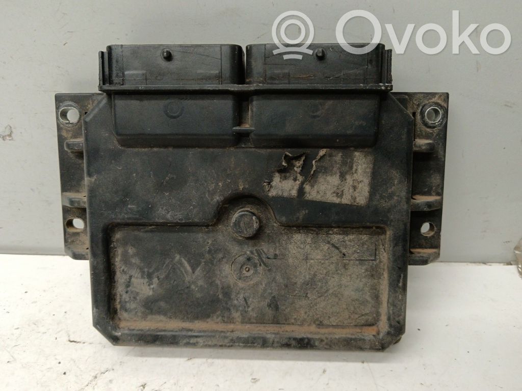 Renault Kangoo I Engine control unit/module 