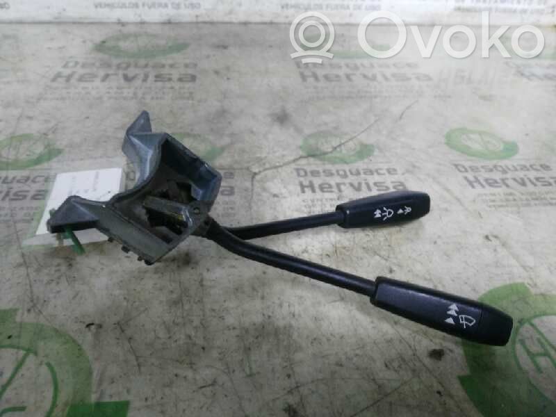 Ford Fiesta I Palanca de control del limpiaparabrisas 