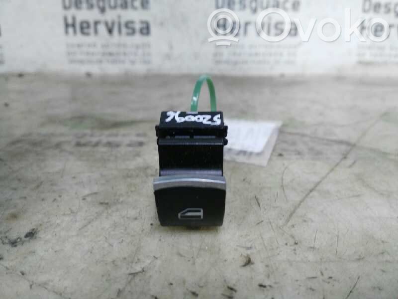 Interruptor del elevalunas eléctrico
