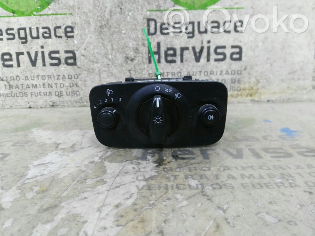 Panel lighting control switch   6G9T13A024GE,04066484