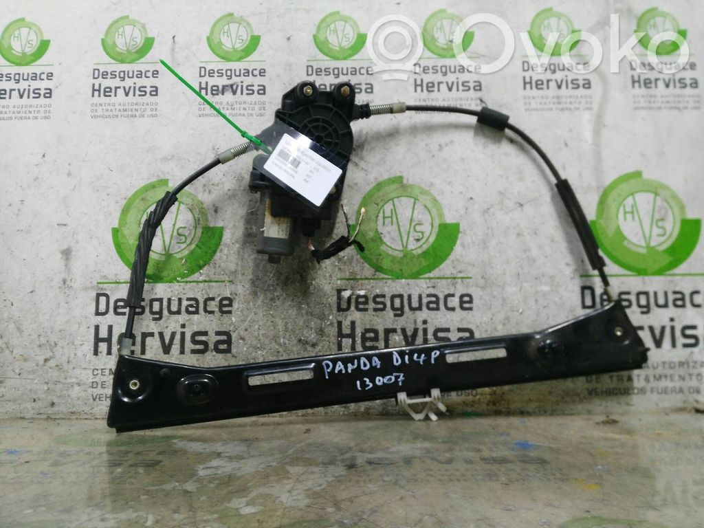 Regulador manual de la ventanilla delantera