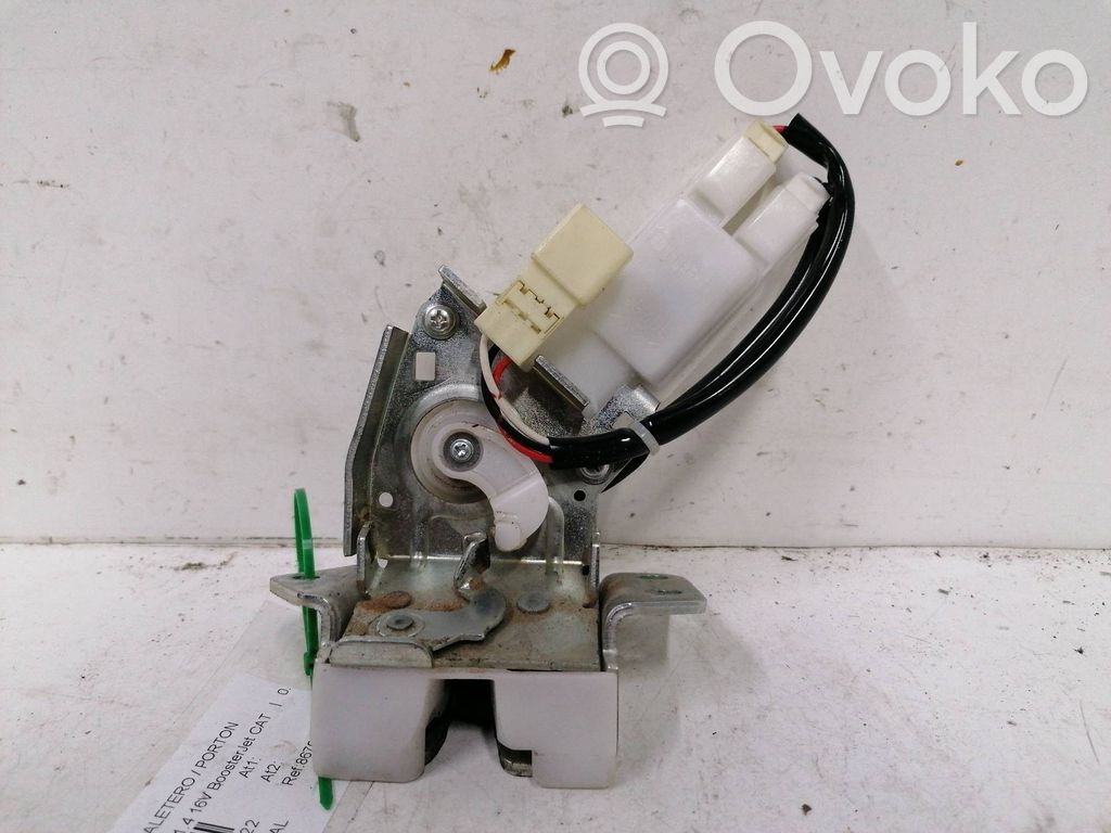 Suzuki Vitara (LY) Tailgate lock latch 