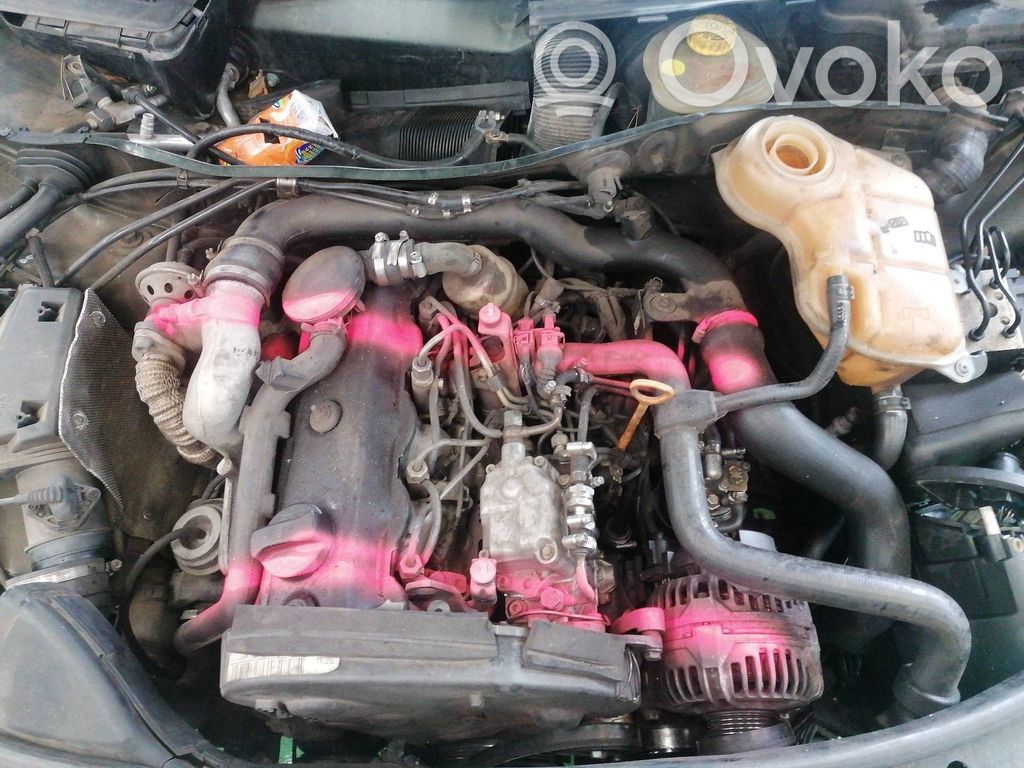 Audi A4 S4 B5 8D Silnik 