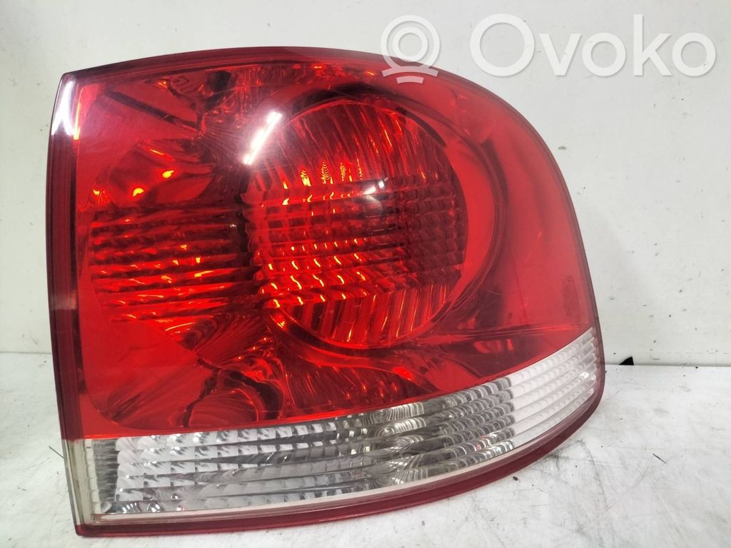 Volkswagen Touareg I Lampă spate în caroserie 