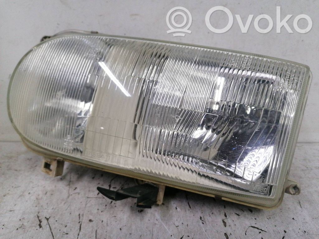 Nissan Serena Phare frontale 