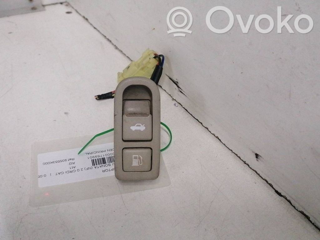 Interruptor de control multifunción   935553K000