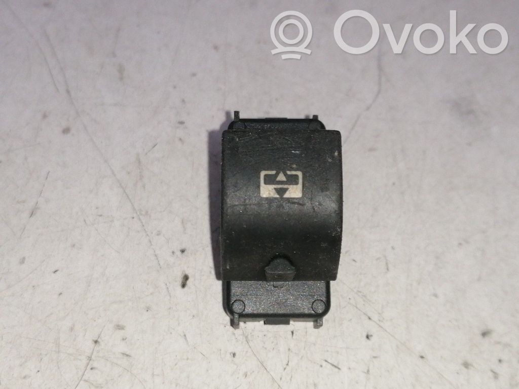 Comutator/buton multifuncțional   96565343XT