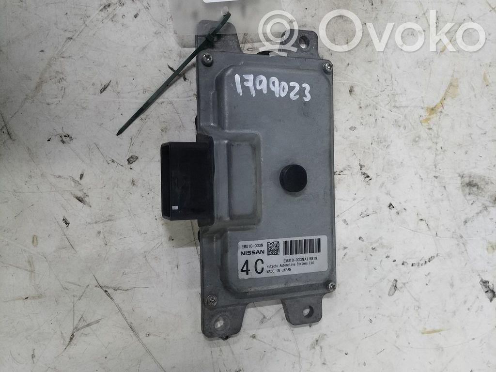 Nissan Note (E12) Engine start stop button switch 