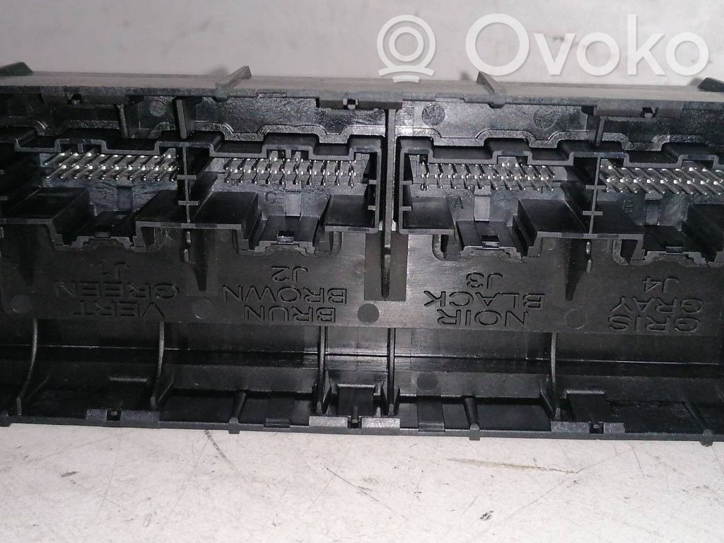 Opel Corsa E Sonstige Steuergeräte / Module 