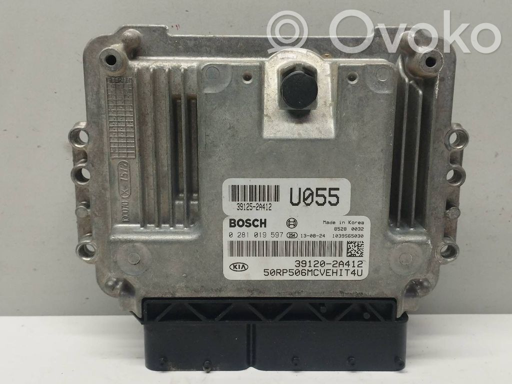 KIA Carens III Engine control unit/module 