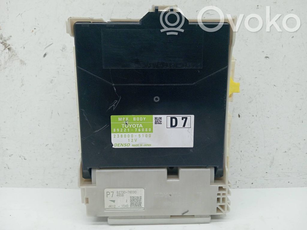 Lexus CT 200H Autres unités de commande / modules 