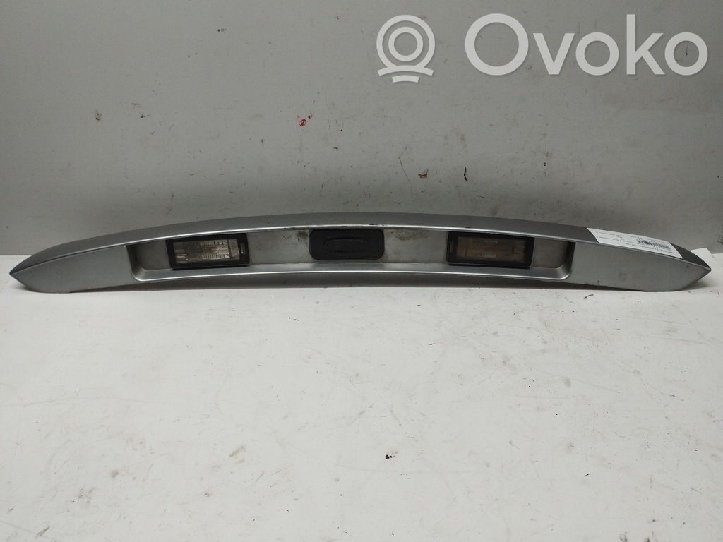 Renault Clio III Manecilla externa puerta trasera 