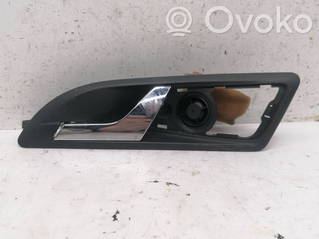 Skoda Octavia Mk2 (1Z) Maniglia interna per portiera anteriore
