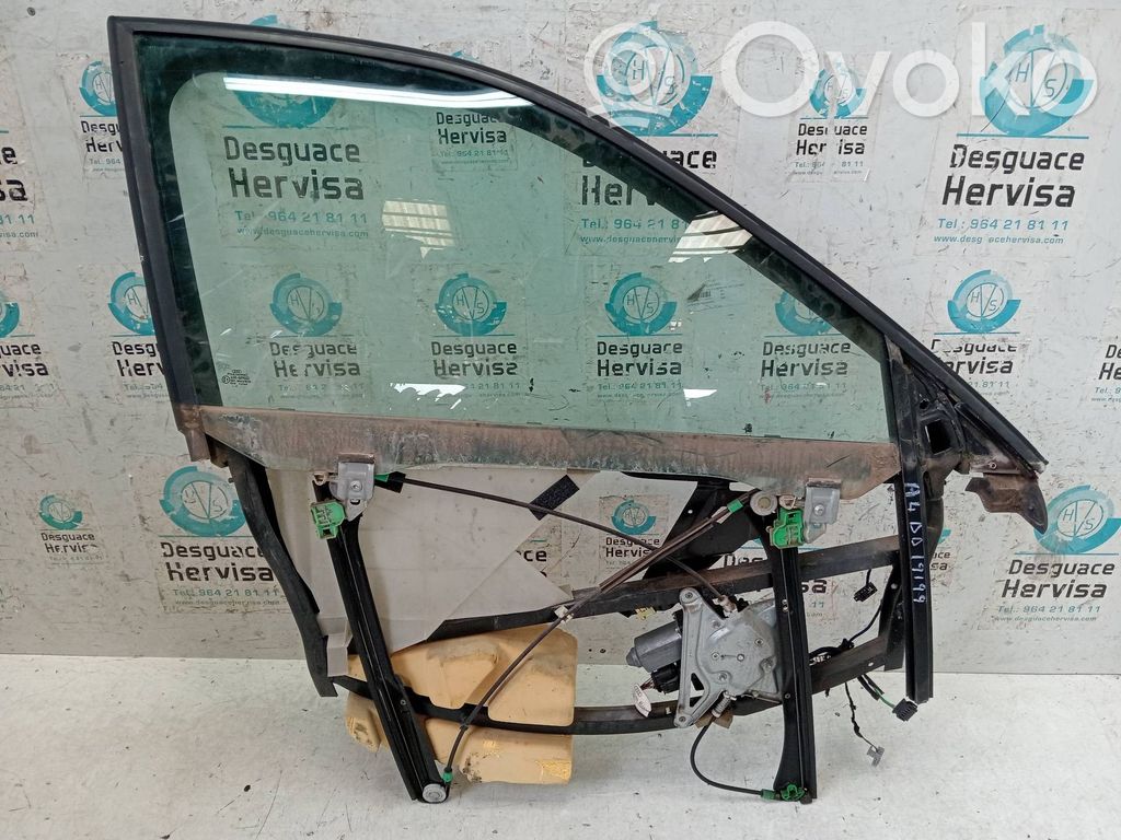 Audi A4 S4 B5 8D Alzacristalli elettrico della portiera anteriore