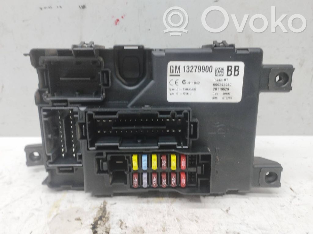 Opel Corsa D Unidad de control del BSM 