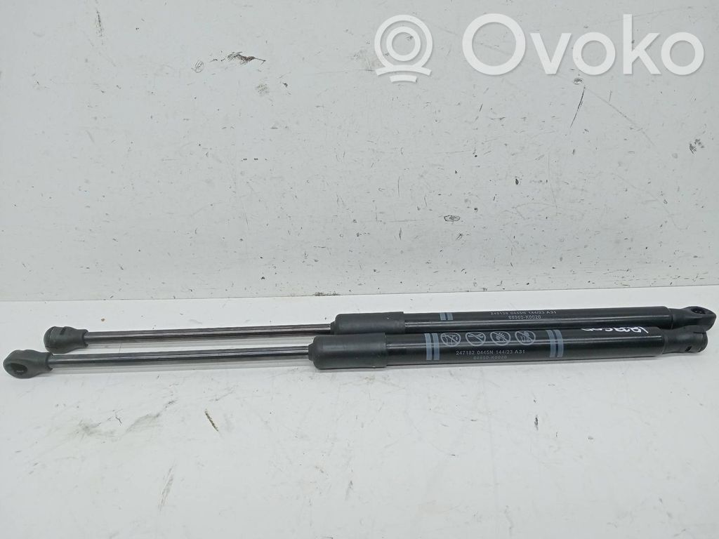 Toyota Yaris Amortiguador del maletero/compartimento de carga 