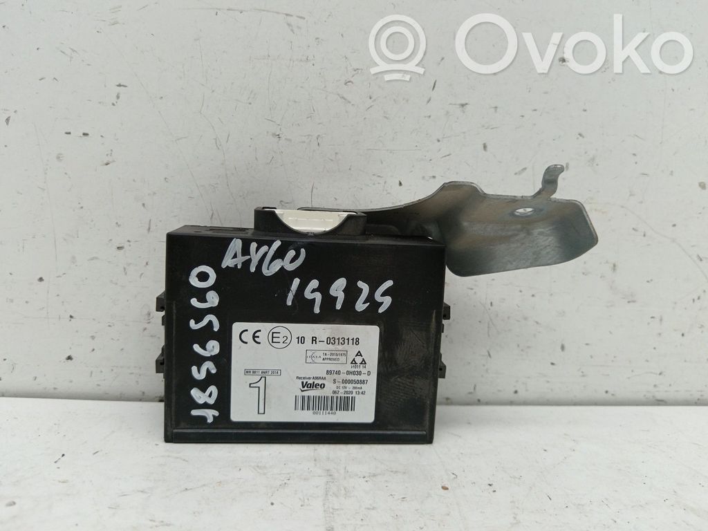 Toyota Aygo AB40 Inne komputery / moduły / sterowniki 