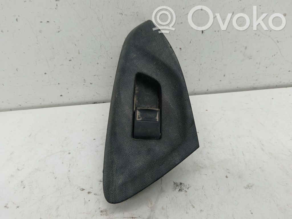 Toyota Aygo AB40 Interruptor del elevalunas eléctrico 