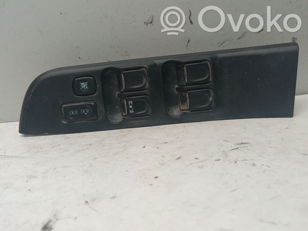 Opel Frontera A Przyciski szyb 