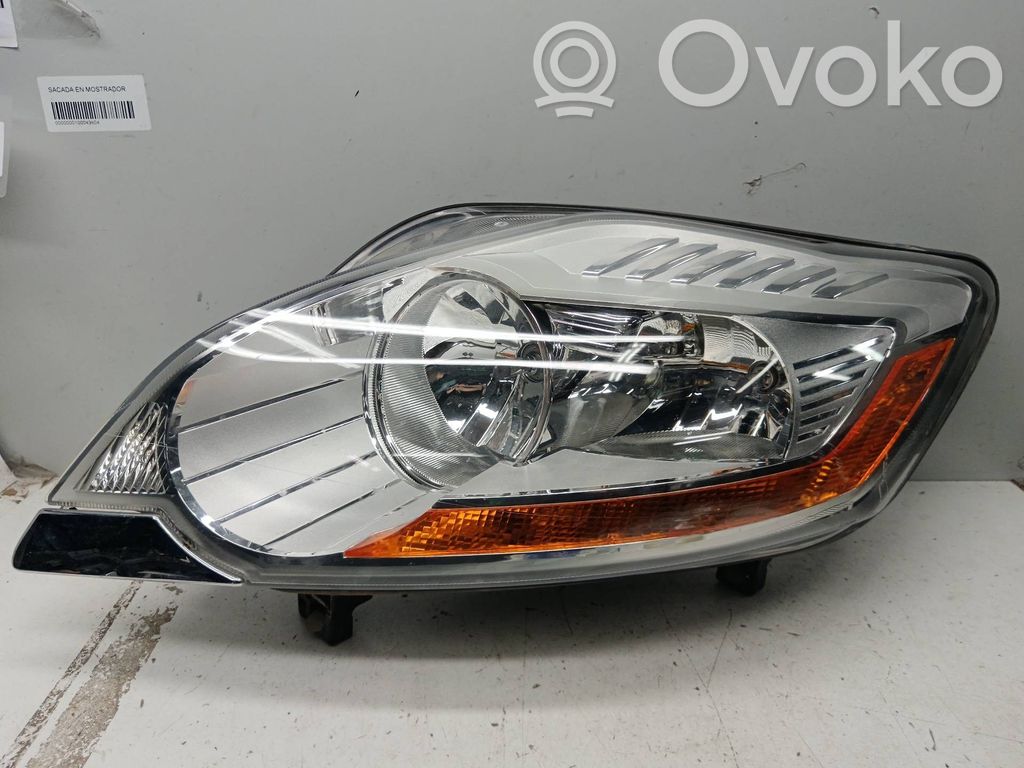 Ford Kuga I Scheinwerfer 