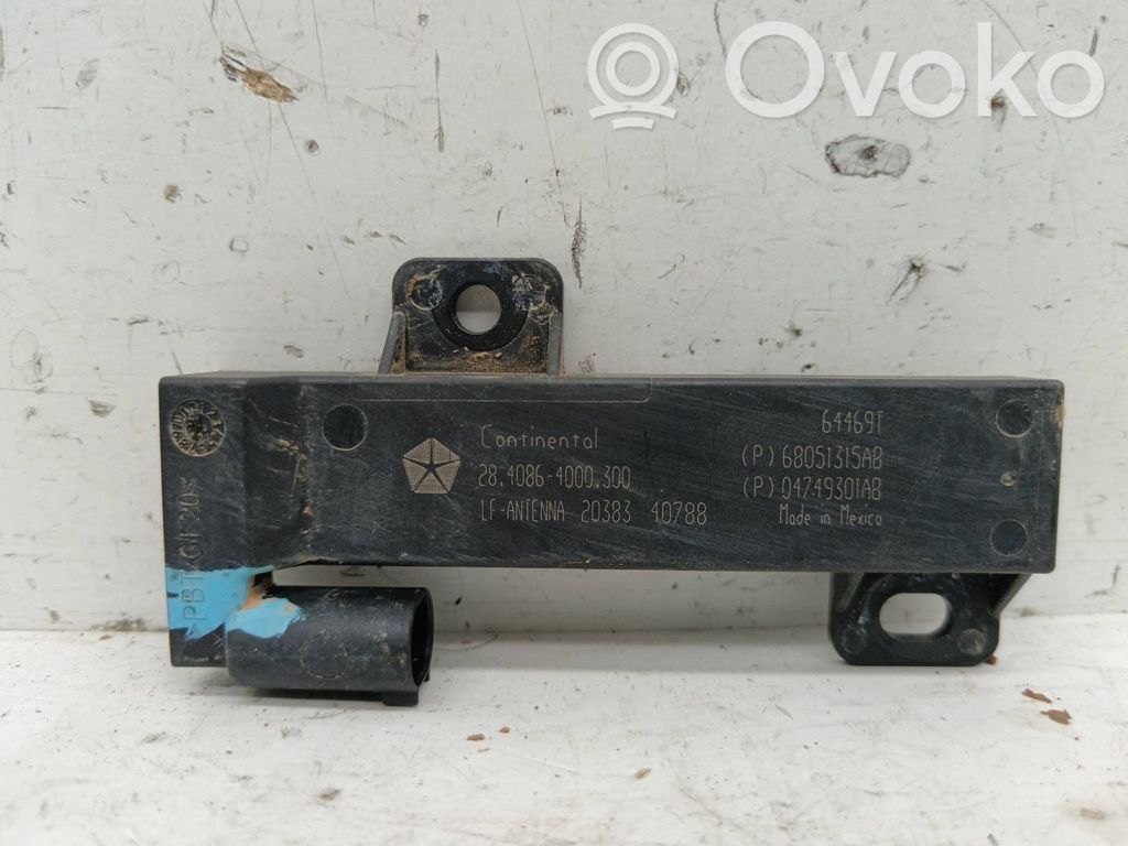 Sensor   68051315AB