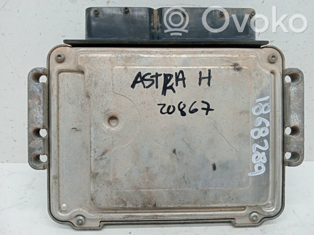 Unidad de control/módulo del motor   0281011380
