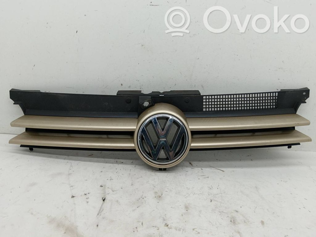 Volkswagen Golf SportWagen Grille de calandre avant