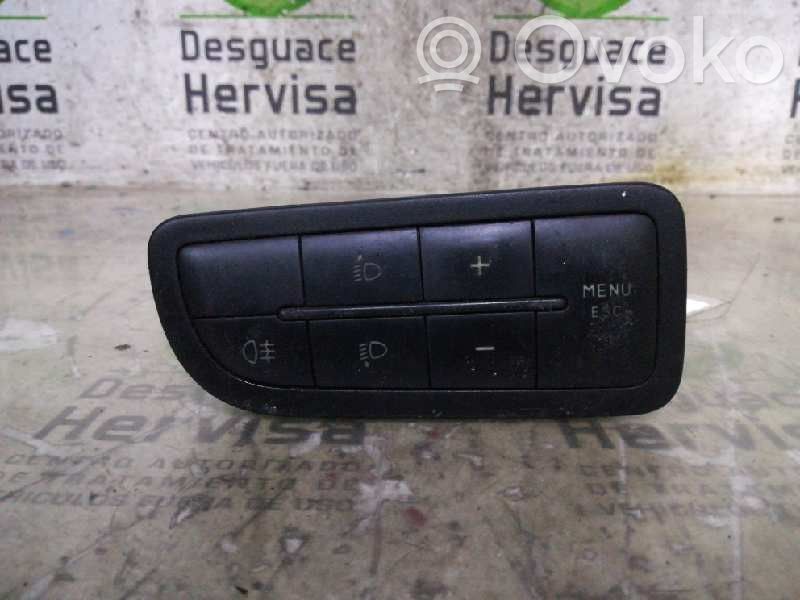 Peugeot Bipper Multifunctional control switch/knob 