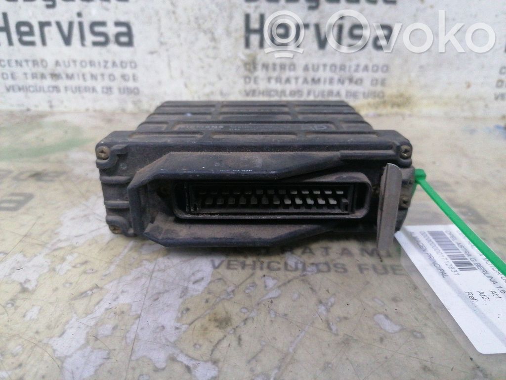 Opel Astra G Unidad de control/módulo del motor 