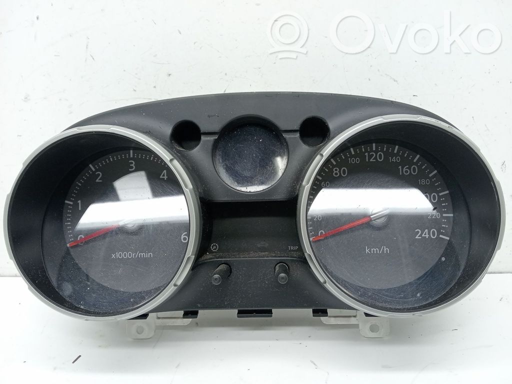 Nissan Qashqai+2 Vitezometru (grup de instrumente) 