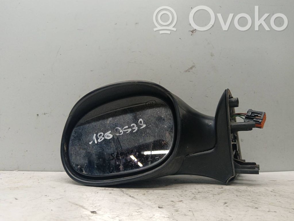 Citroen Xsara Elektryczne lusterko boczne drzwi przednich 