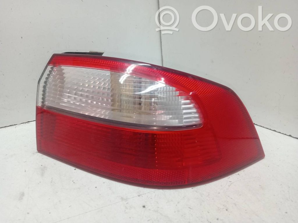 Renault Laguna II Luci posteriori 