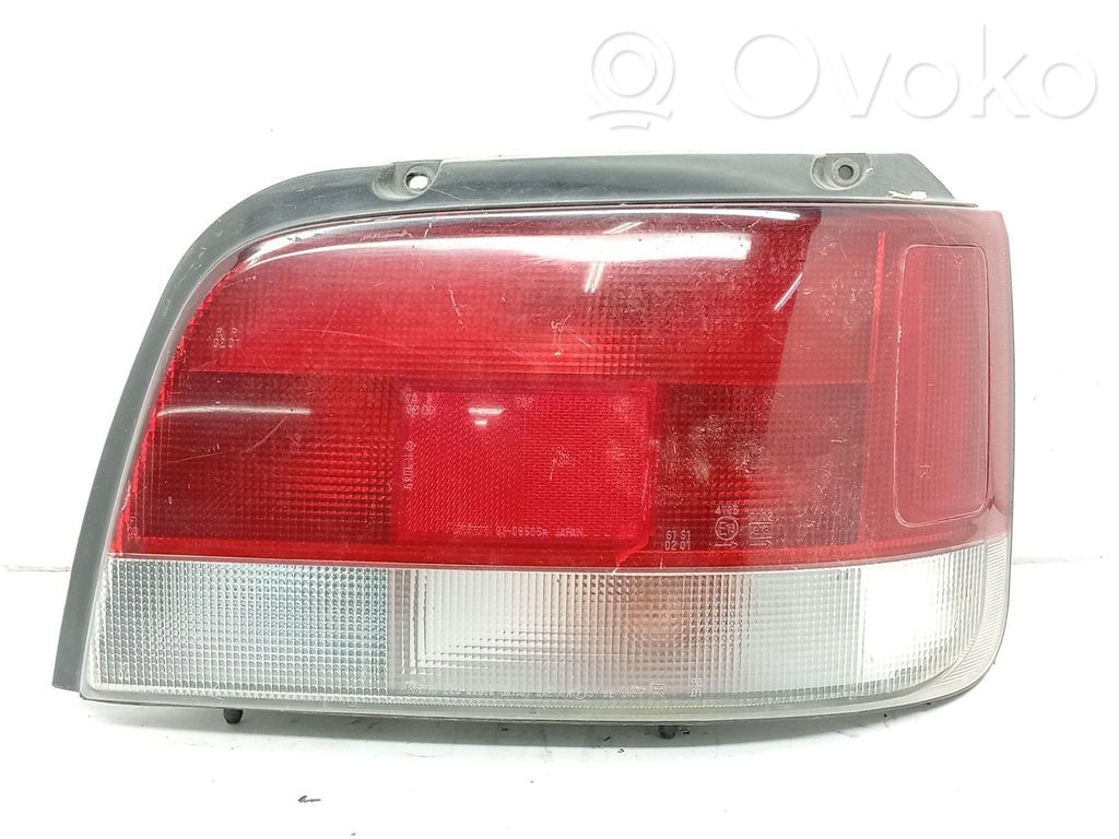 Suzuki Baleno EG Aizmugurējais lukturis virsbūvē 