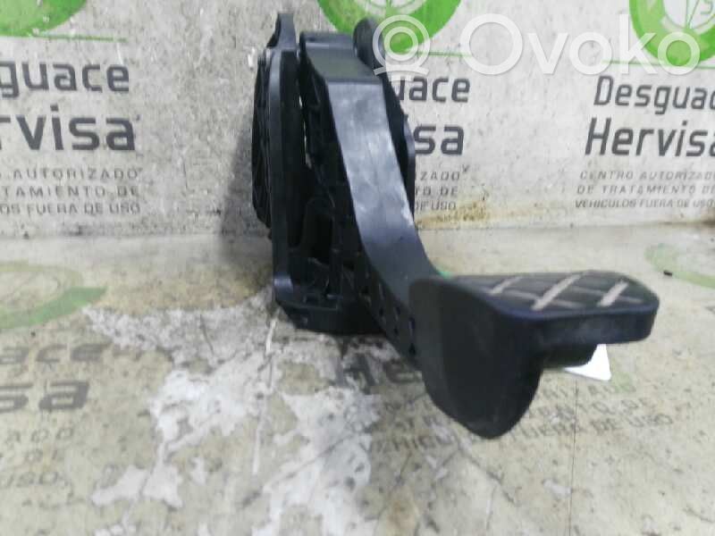 Pedal de embrague   1K1721059CH