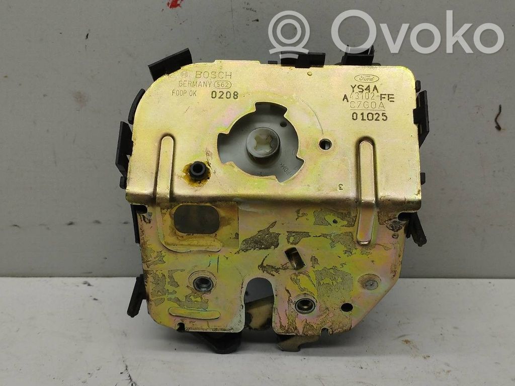 Ford Focus Spyna galinio borto 