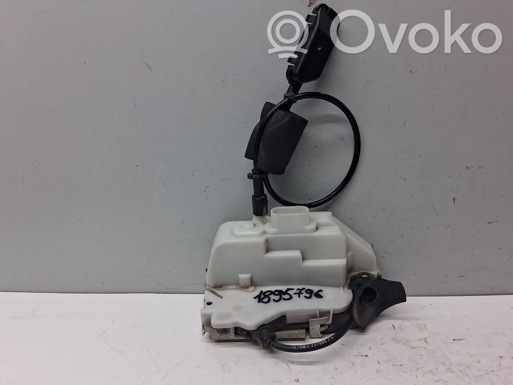 Renault Vel Satis Etuoven lukko 