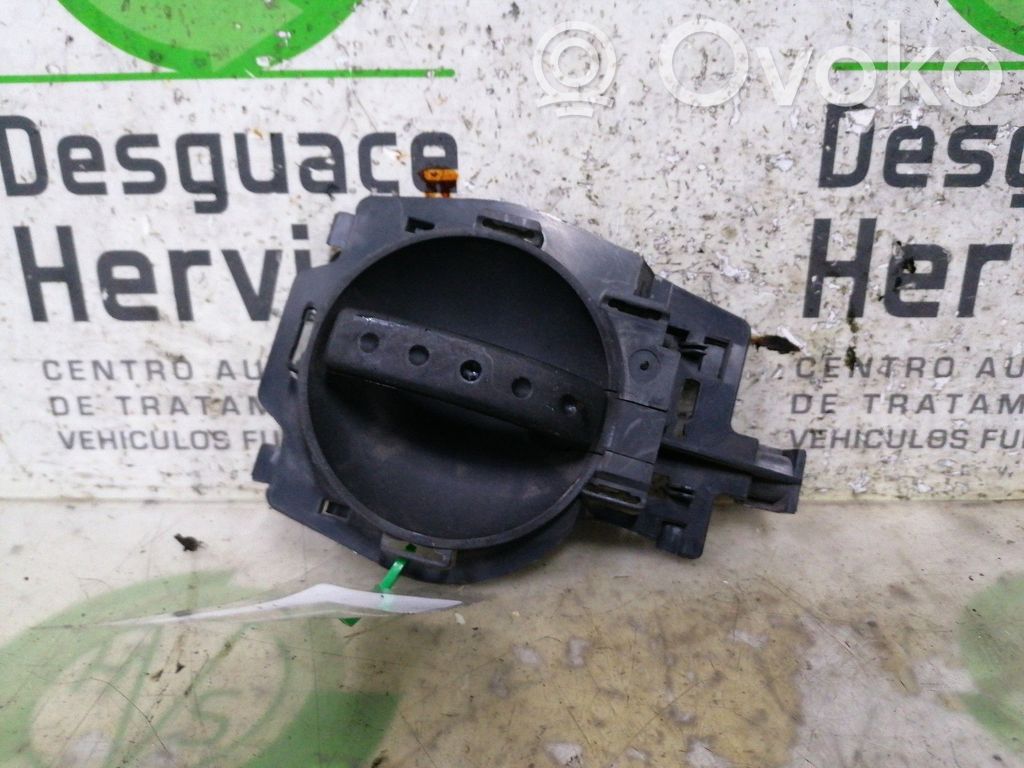 Manecilla interna puerta delantera   9680187777