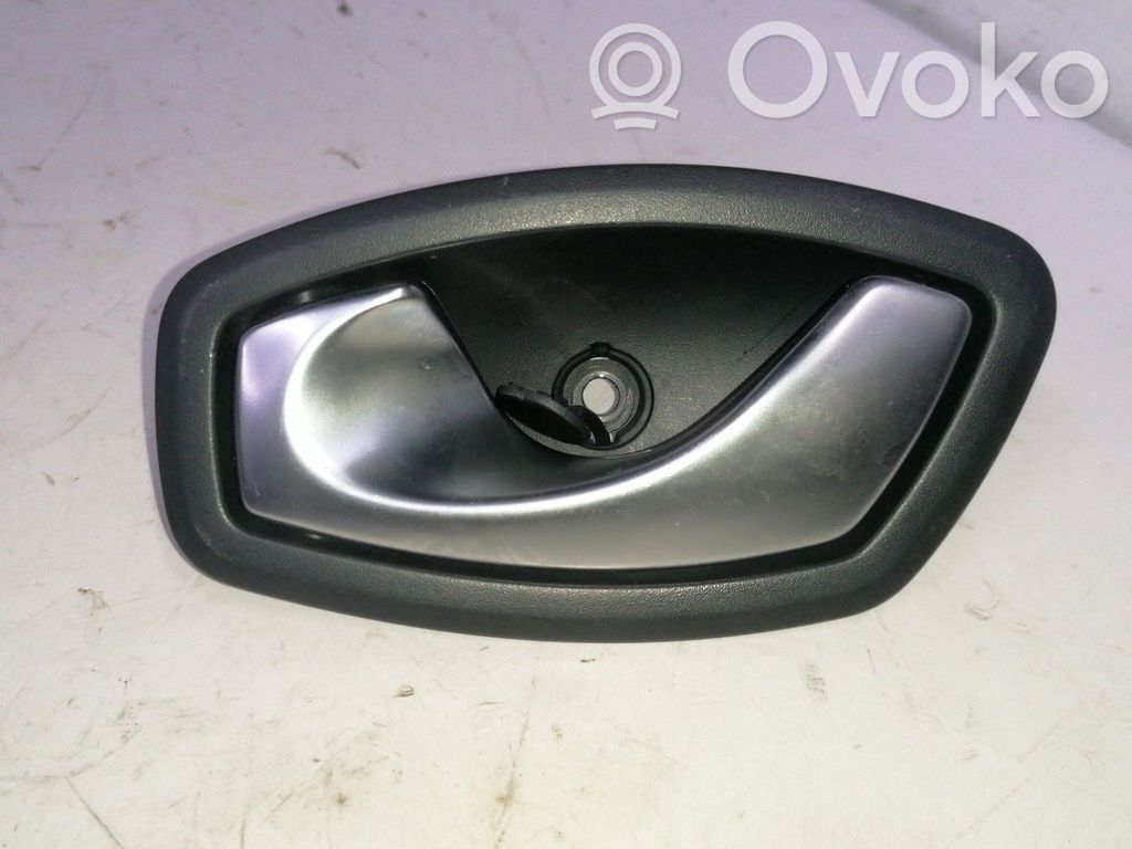 Manecilla interna puerta trasera   826730001R,806B03759R