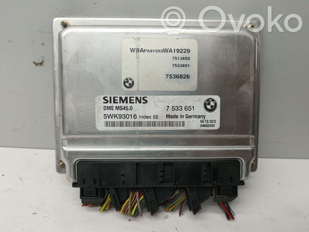 BMW X3 E83 Variklio valdymo blokas 