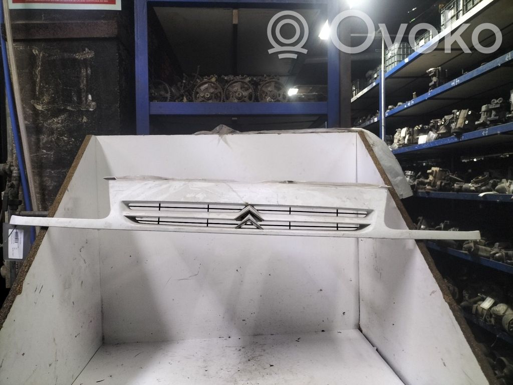 Citroen Saxo Front grill 