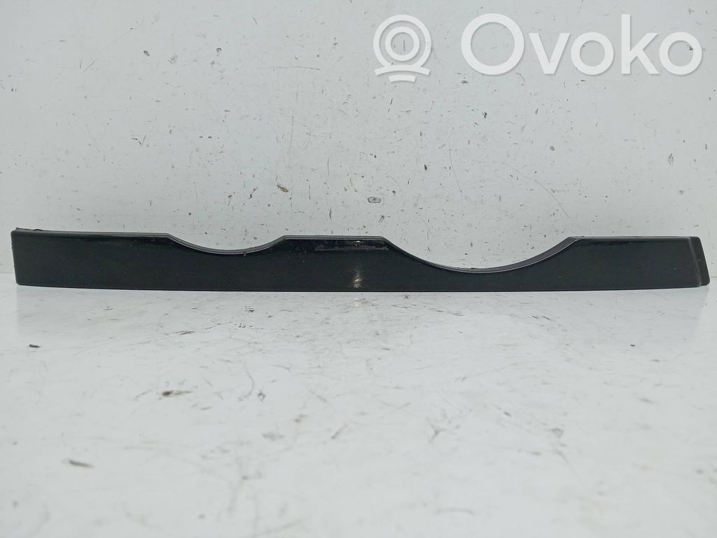 Osłona tylnej klapy   51138402648