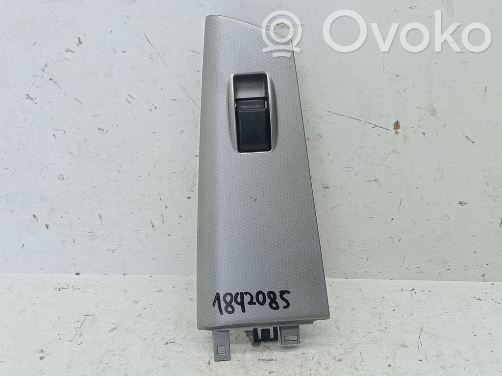 Toyota Corolla Verso E121 Interruptor del elevalunas eléctrico 