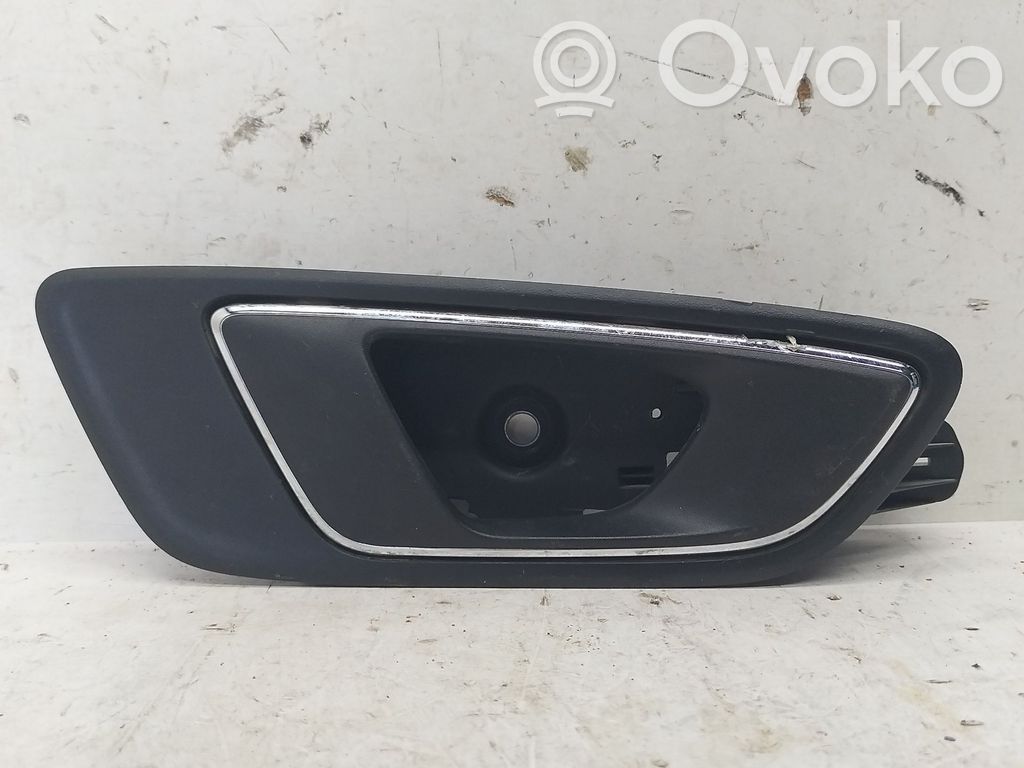 Manecilla interna puerta delantera   5F1837114A