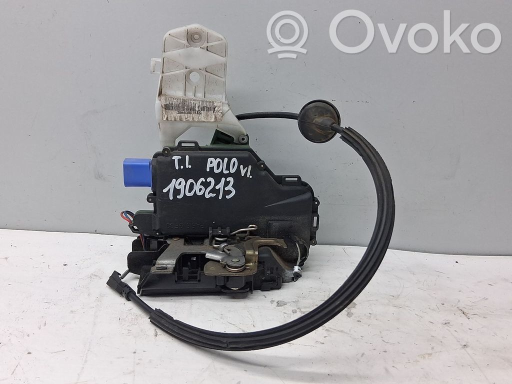 Volkswagen Polo Zamek drzwi tylnych 