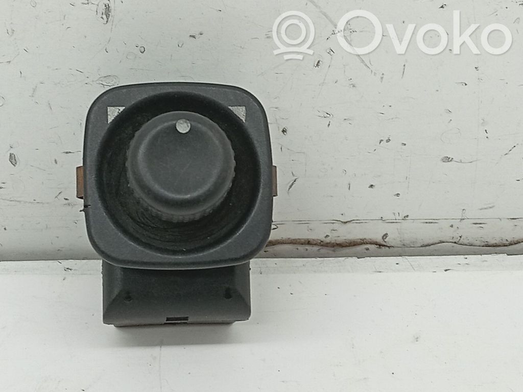 Ford Escort Wing mirror switch 